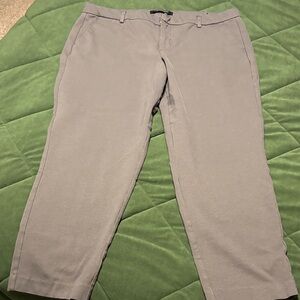 Liverpool Women's  Gray Cropped Pants
